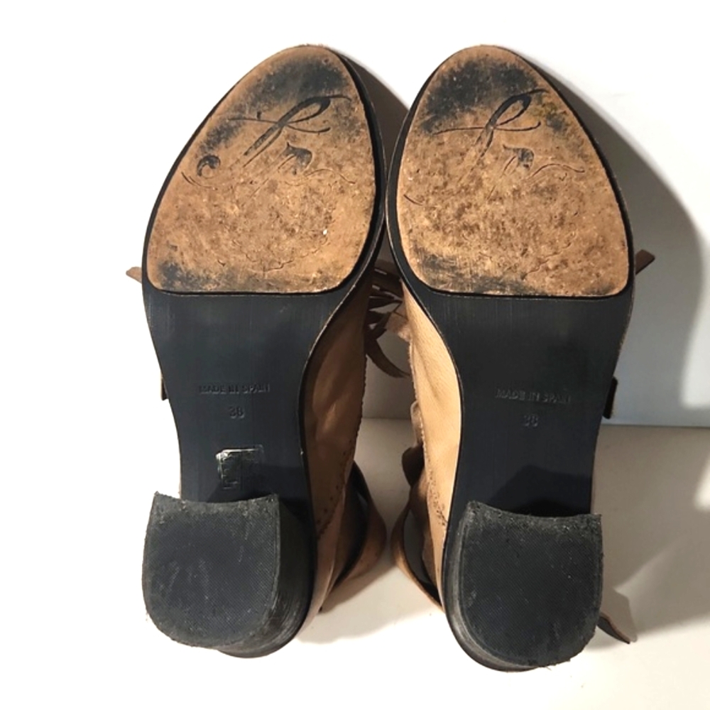 Free People Circle Back Distressed Leather Kiltie Fringe Boots Tan Size EU 38 - Picture 14 of 16